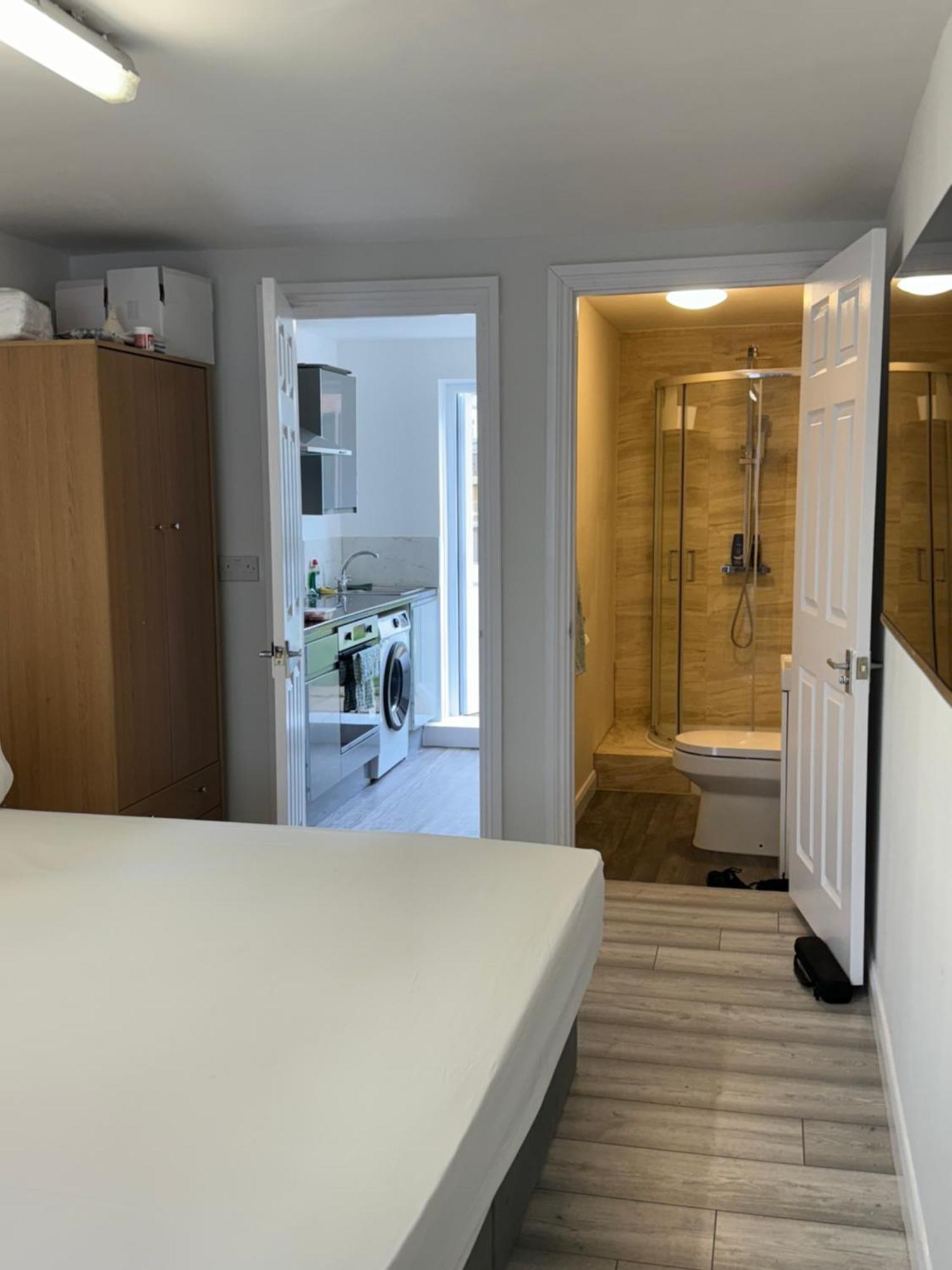 Posh Executive Studio London Thamesmead  Extérieur photo